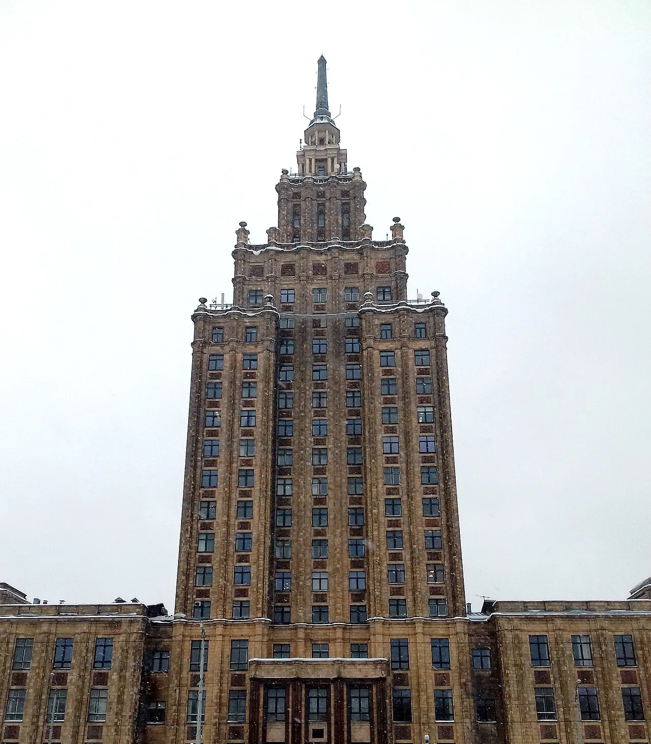 Het gebouw van de Letse Wetenschapsacademie in Riga, Letland